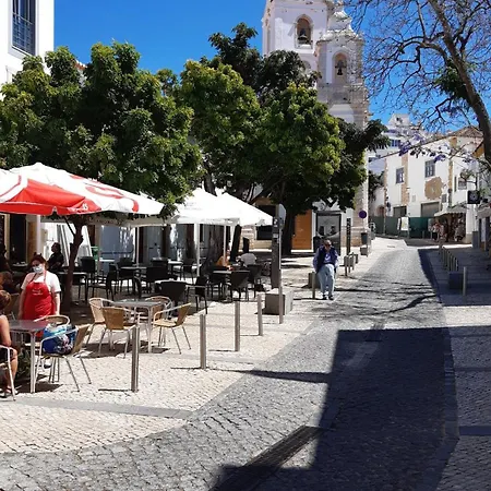 Uva - Cosy Historic City Center